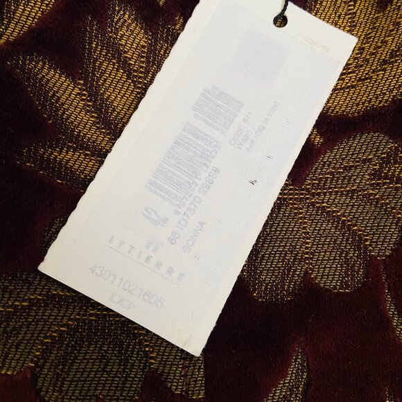 Dolce & Gabbana Vintage Velvet Ittierre Textured Burgundy & Gold Skirt Size US 6 - Picture 16 of 16